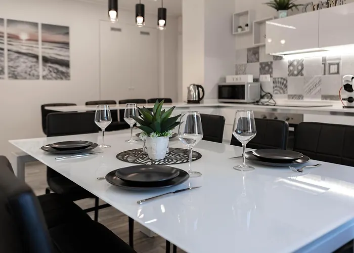 H11 Luxury Centro - Elegante - Casino Daire
